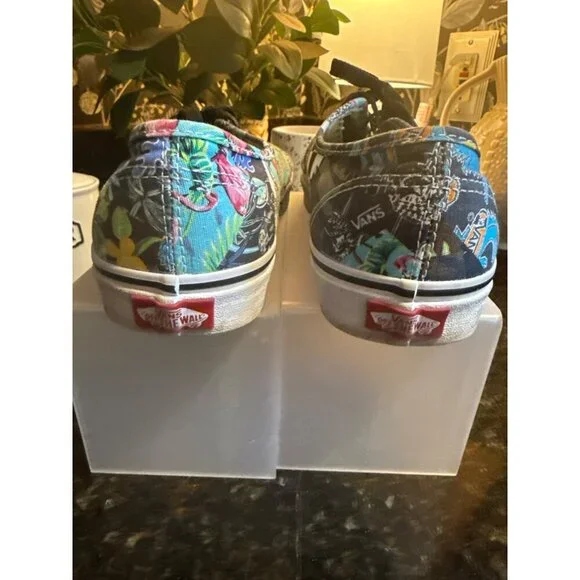 Vans Tropical Print Authentic Low-Top Sneakers With Flamingo & Checker Design - Picture 2 of 7